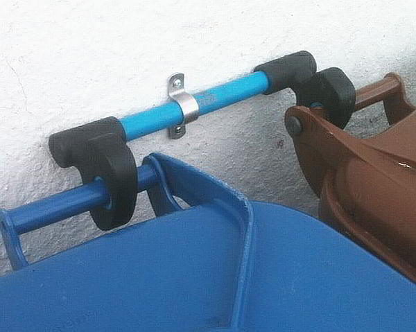 wheelie-bin-simple-wall-bracket
